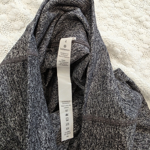 lululemon athletica Charcoal Heather Leggings - Picture 4 of 7